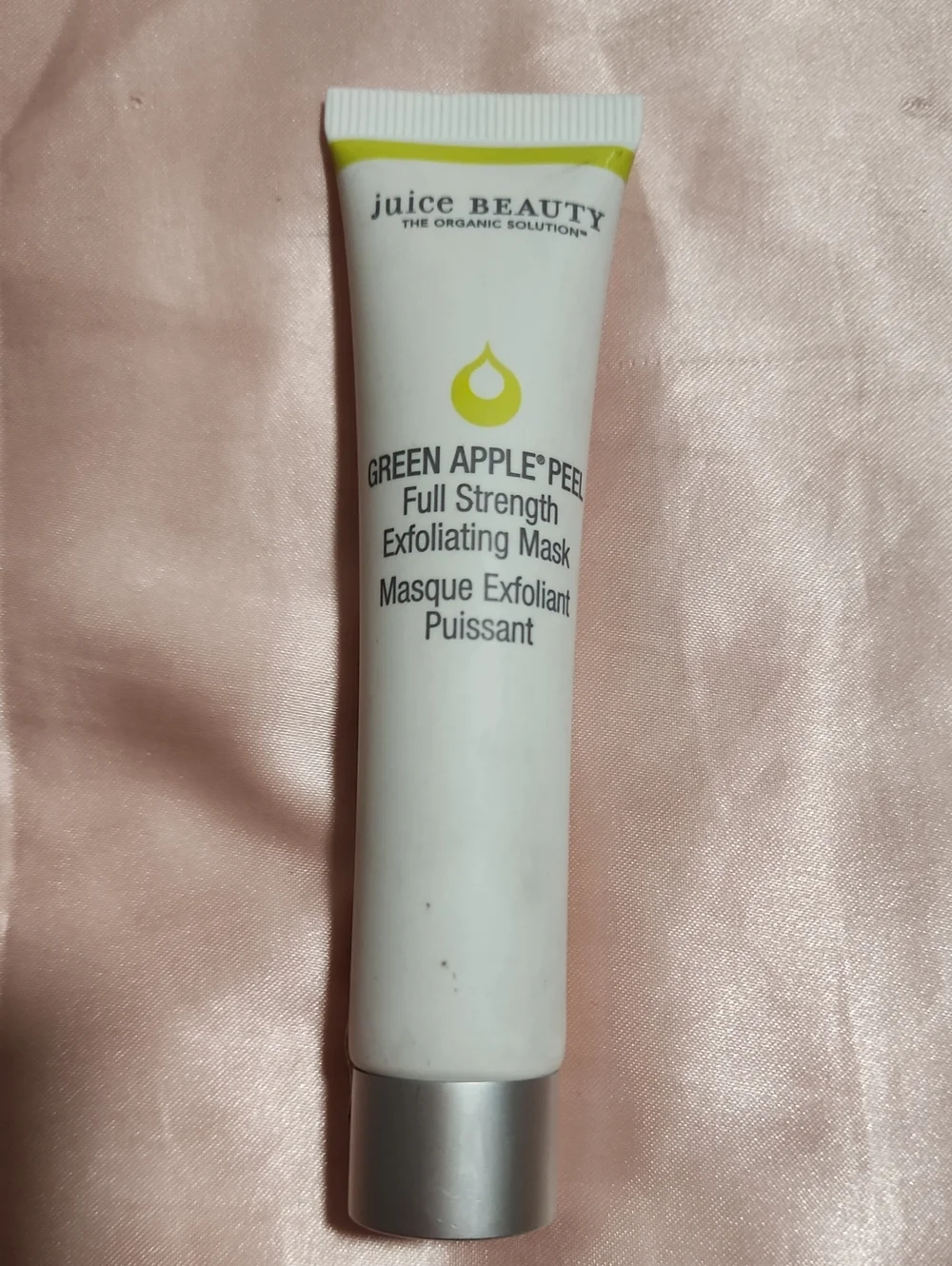 Juice Beauty White Tube with Green Accent Green Apple Peel Exfoliant